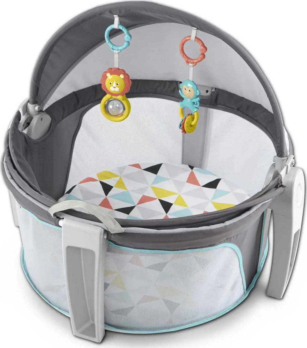 TravelNap | Portable Bassinet and Play Area