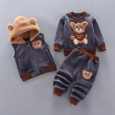 Cozy Plush Bear-Themed Fleece Set