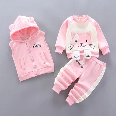 Cozy Plush Bear-Themed Fleece Set